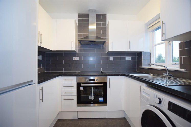 View Full Details for Woodvale Way, Cricklewood, London