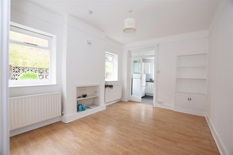 View Full Details for Gillingham Road, Cricklewood, London