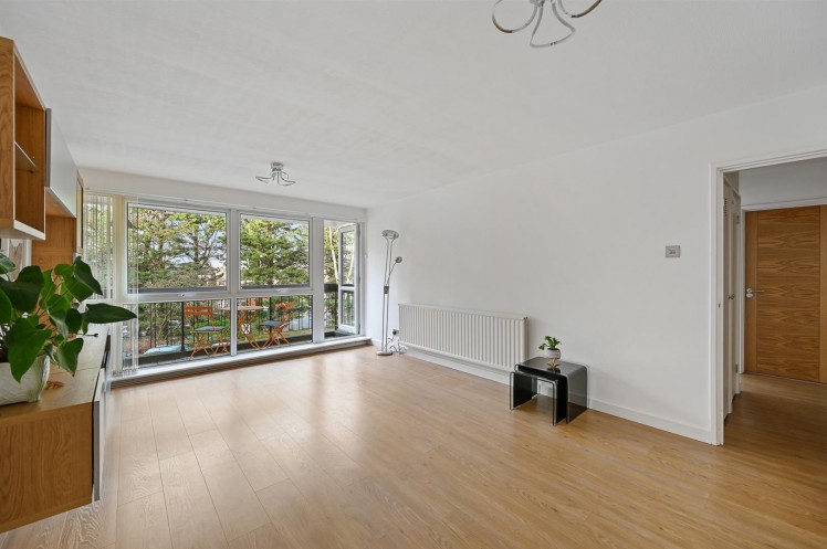 View Full Details for Greenacres, Hendon Lane, Finchley, London