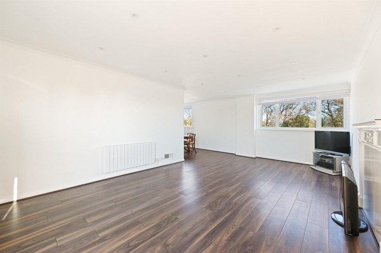 View Full Details for Coniston Court, Stonegrove, Edgware