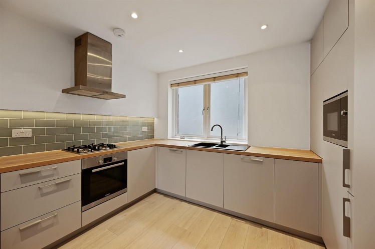 View Full Details for New Trinity Road, East Finchley, London