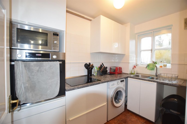 View Full Details for Westcombe Court, Somerton Road, Cricklewood