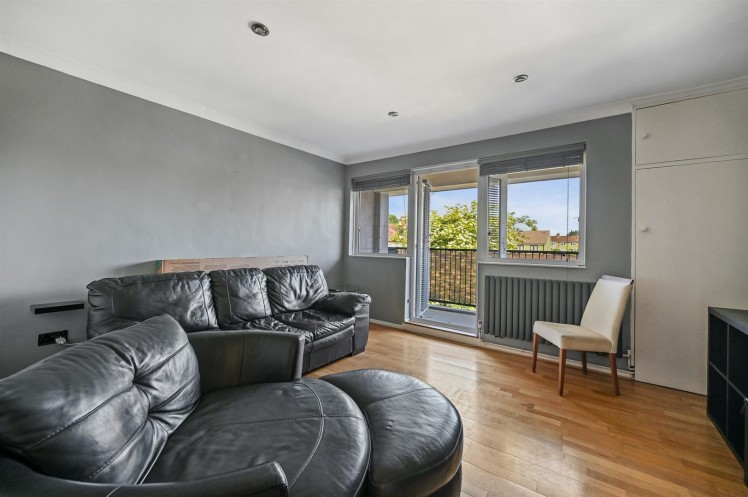 View Full Details for Felton Close, Borehamwood