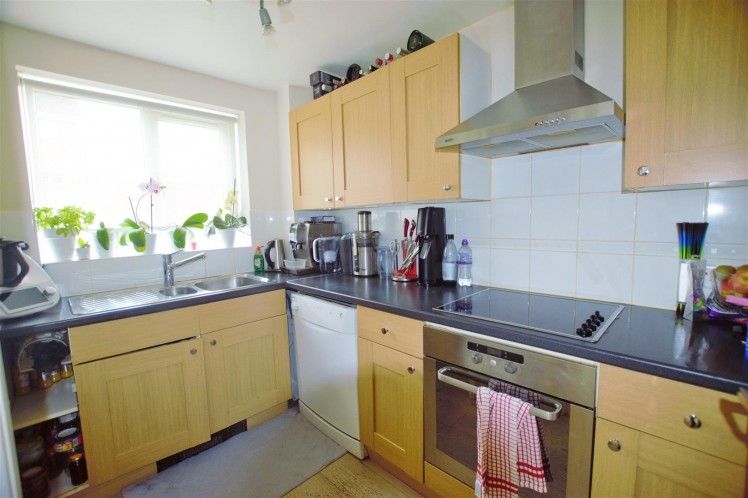 View Full Details for Windmill Drive, Cricklewood, London, NW2