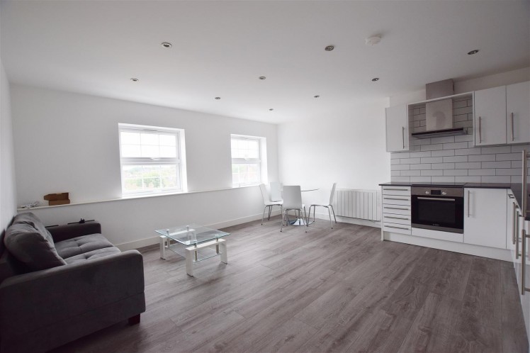 View Full Details for Temple Fortune Mansions, Finchley Road, Temple Fortune