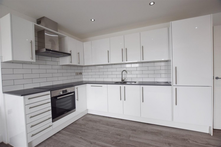 View Full Details for Temple Fortune Mansions, Finchley Road, Temple Fortune