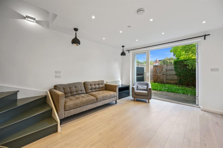 View Full Details for New Trinity Road, East Finchley, London, N2
