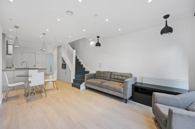 View Full Details for New Trinity Road, East Finchley, London, N2