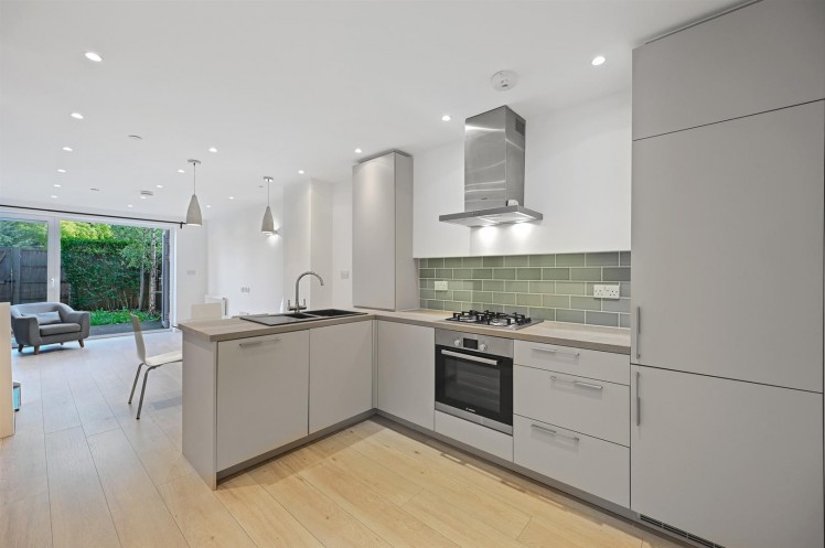 View Full Details for New Trinity Road, East Finchley, London, N2