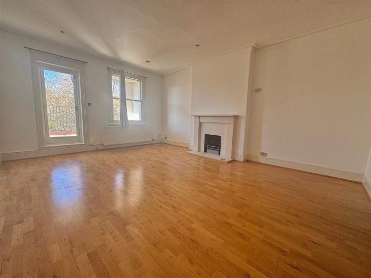 View Full Details for Langland Gardens, Hampstead, London, NW3