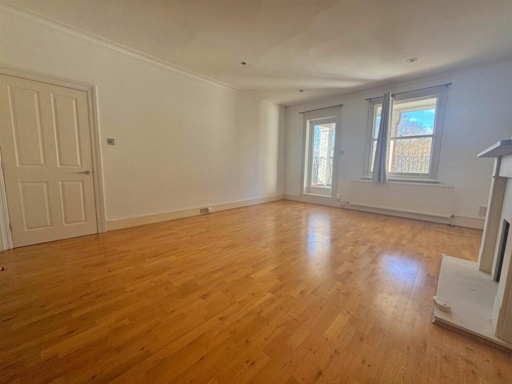 View Full Details for Langland Gardens, Hampstead, London, NW3