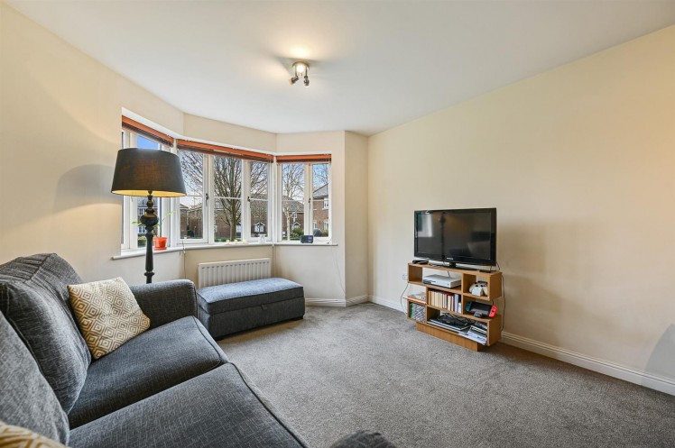 View Full Details for Avian Avenue, Curo Park, Frogmore