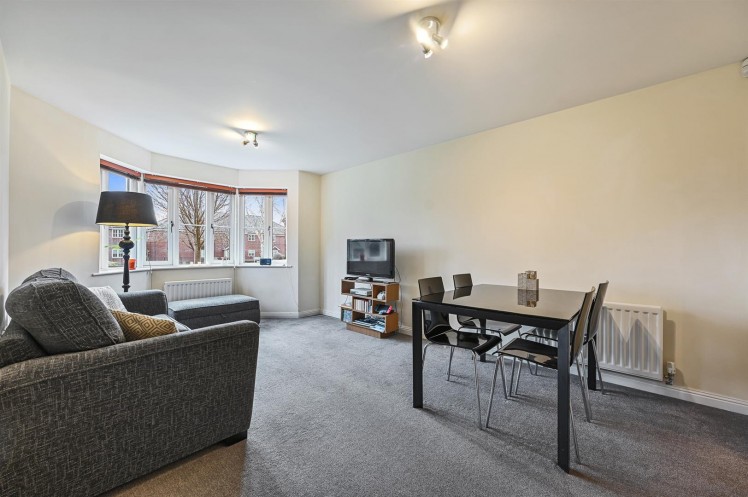 View Full Details for Avian Avenue, Curo Park, Frogmore