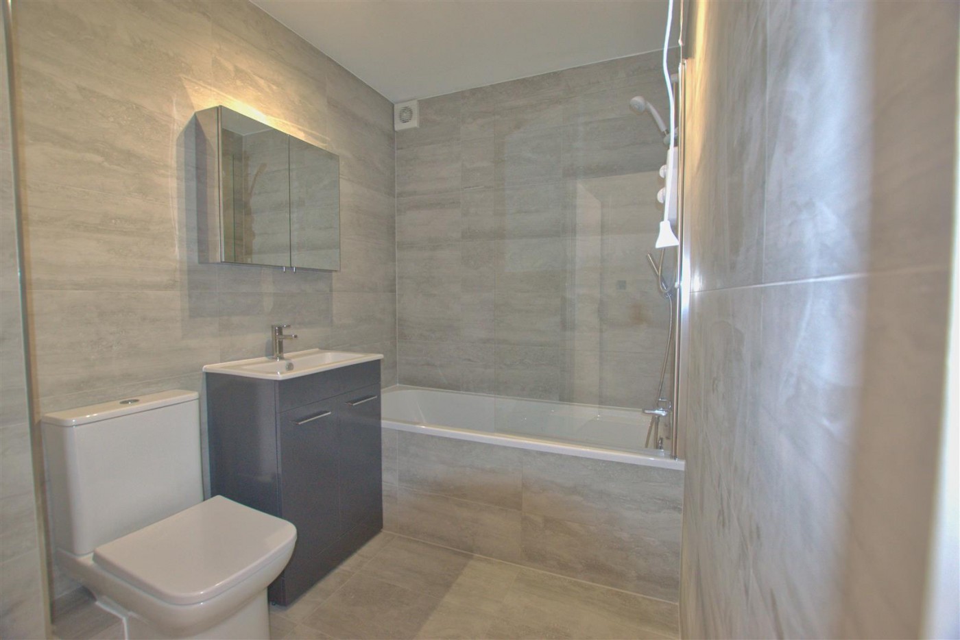 Images for Draycott Close, Cricklewood, London, NW2