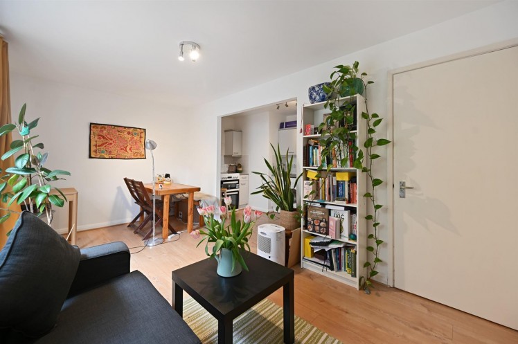View Full Details for Byron Mews, London