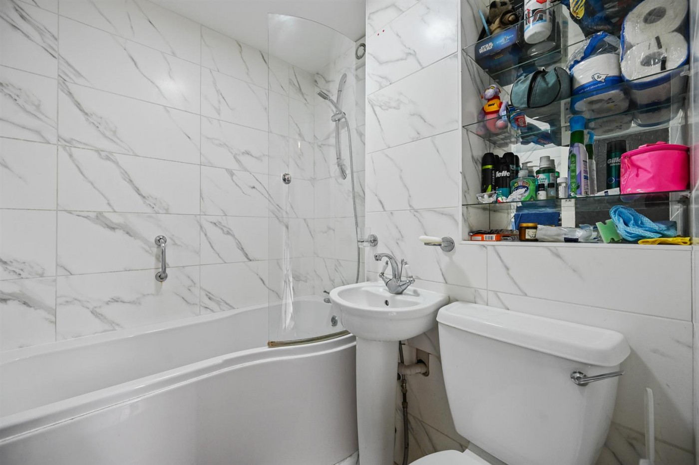 Images for Merryfield Gardens, Stanmore