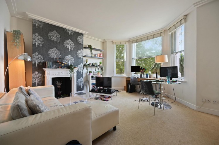 View Full Details for Finchley Road, Hampstead, London, NW3