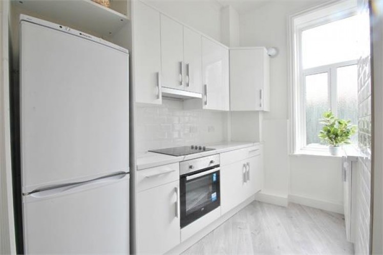 View Full Details for Carlton Mansions Chichele Road, Willesden Green, NW2
