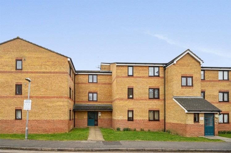 View Full Details for Windmill Drive, Cricklewood, London, NW2