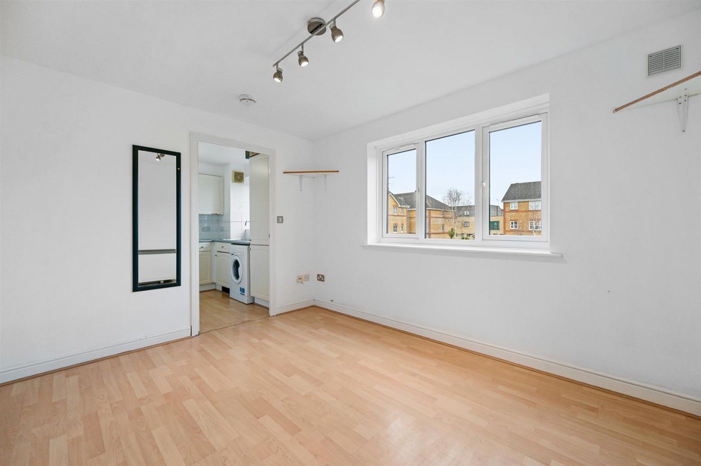 Images for Windmill Drive, Cricklewood, London, NW2