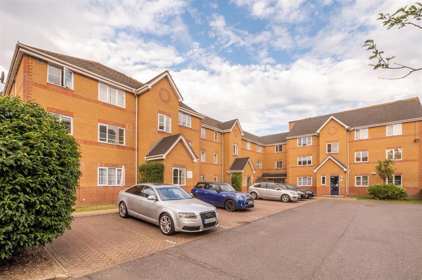 Images for Dairyman Close, Cricklewood, London, NW2