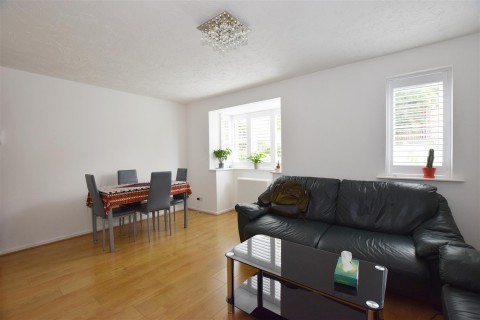 Woodvale Way, Cricklewood, London