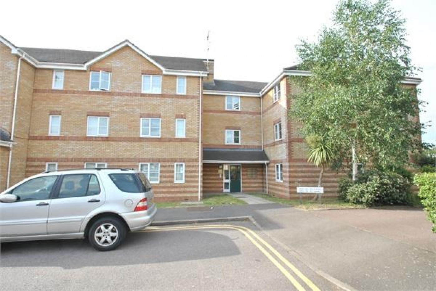 Images for Windmill Drive, Cricklewood, London