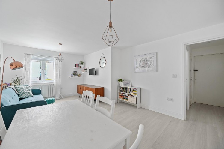 View Full Details for Chatten Court, Swynford Gardens, London