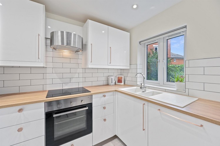 View Full Details for Chatten Court, Swynford Gardens, London