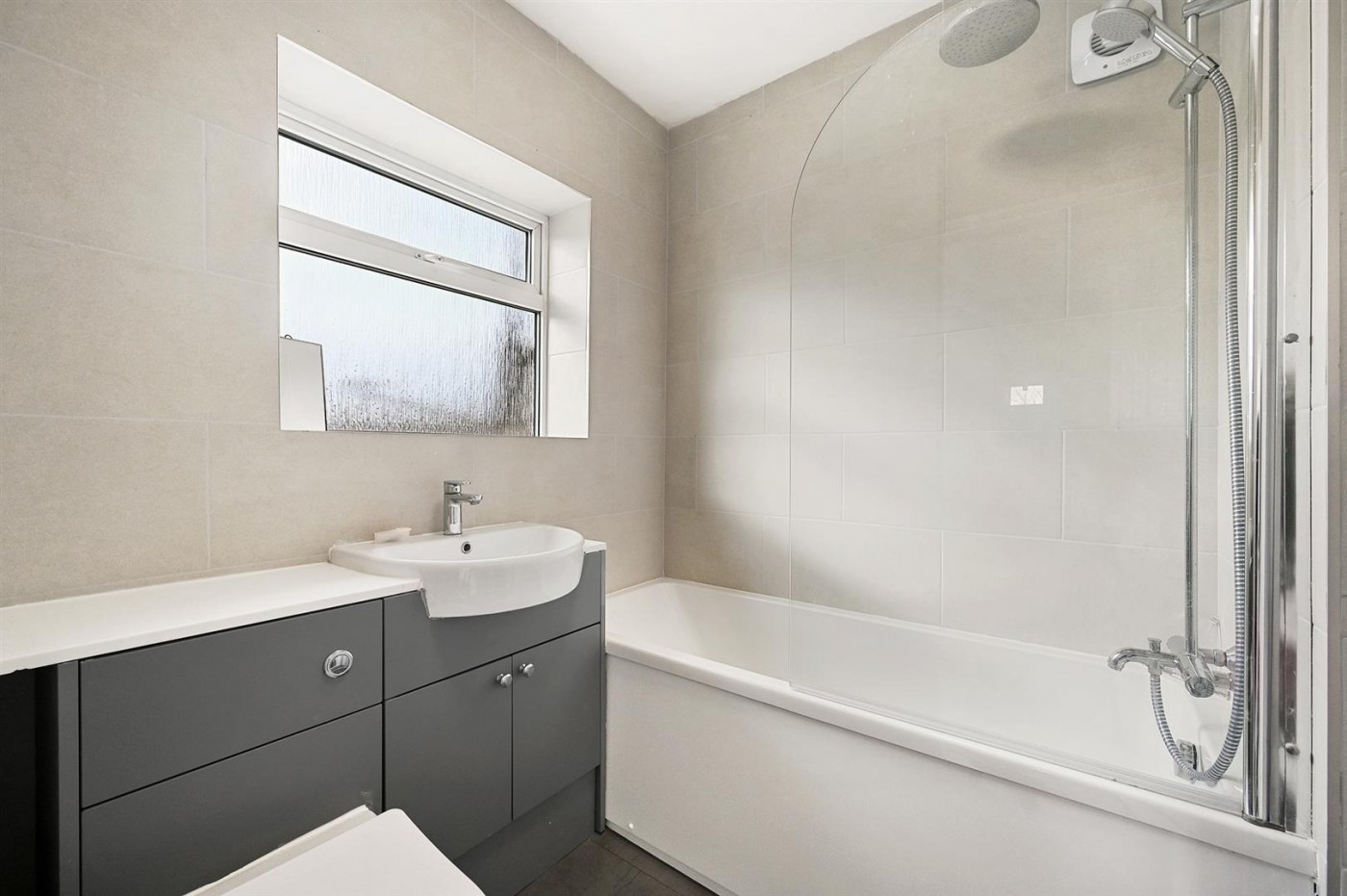 Images for Chiltern Gardens, London