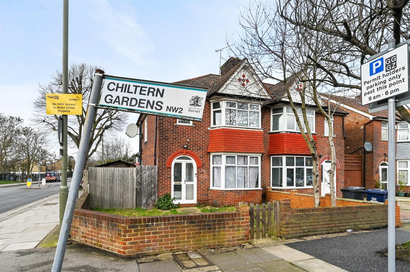 Images for Chiltern Gardens, London