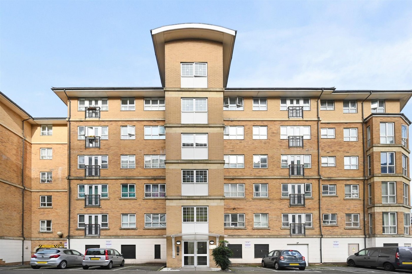 Images for Geneva Court, Rookery Way, London, NW9