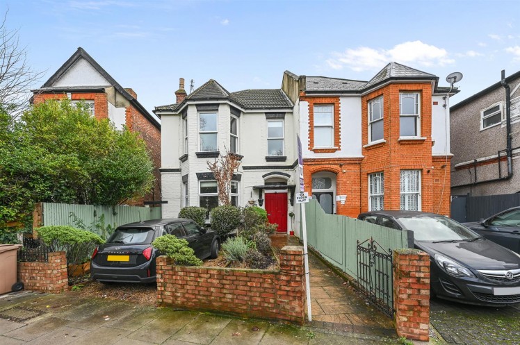 View Full Details for Minster Road, West Hampstead, London, NW2