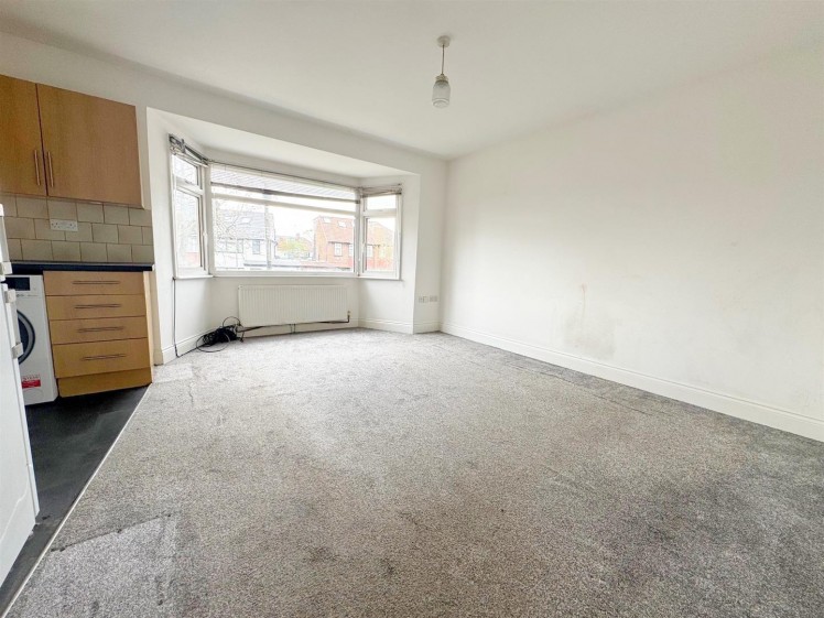 View Full Details for Grampian Gardens, Cricklewood, London