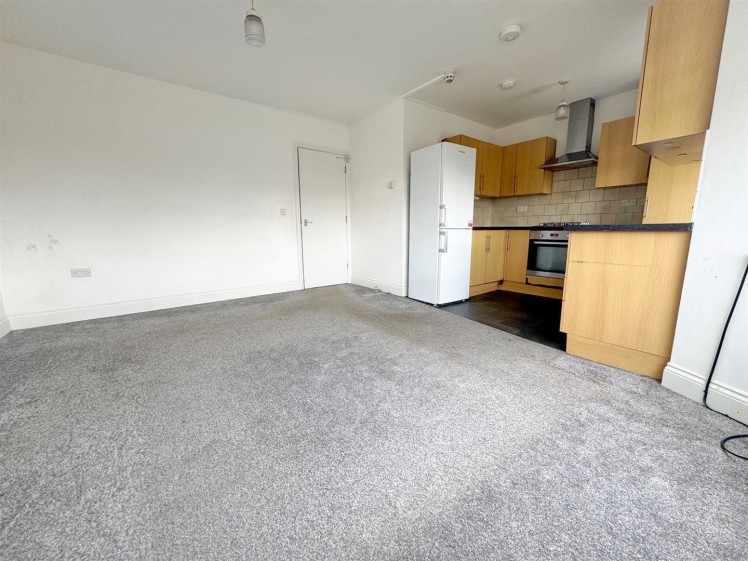 View Full Details for Grampian Gardens, Cricklewood, London