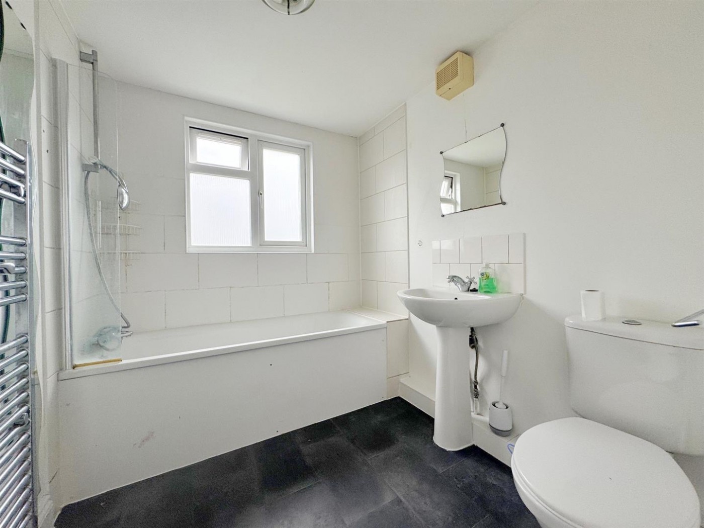 Images for Grampian Gardens, Cricklewood, London