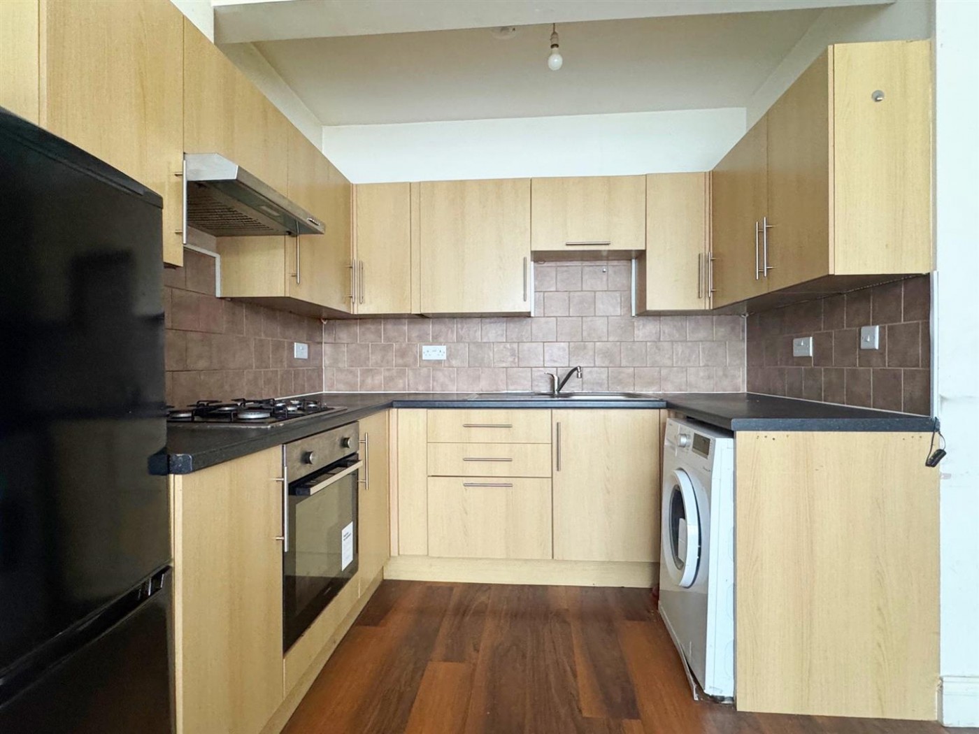 Images for Grampian Gardens, London