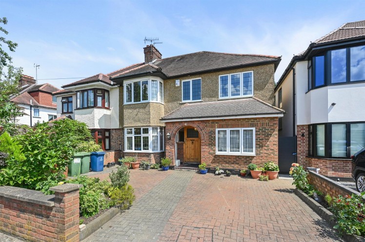 View Full Details for Whitchurch Gardens, Canons Park, HA8