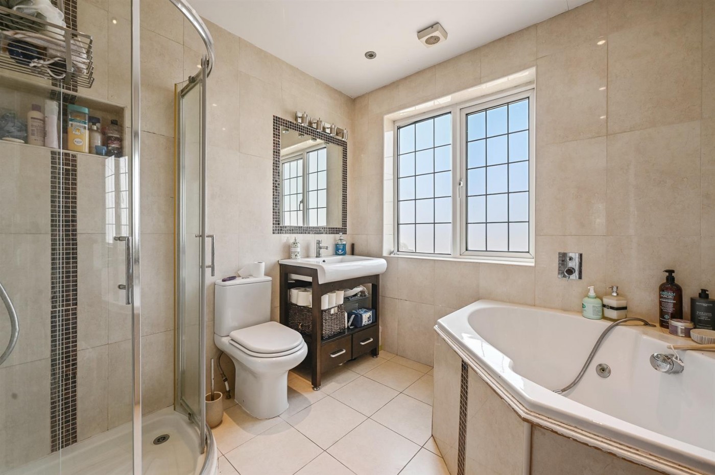 Images for Whitchurch Gardens, Canons Park, HA8