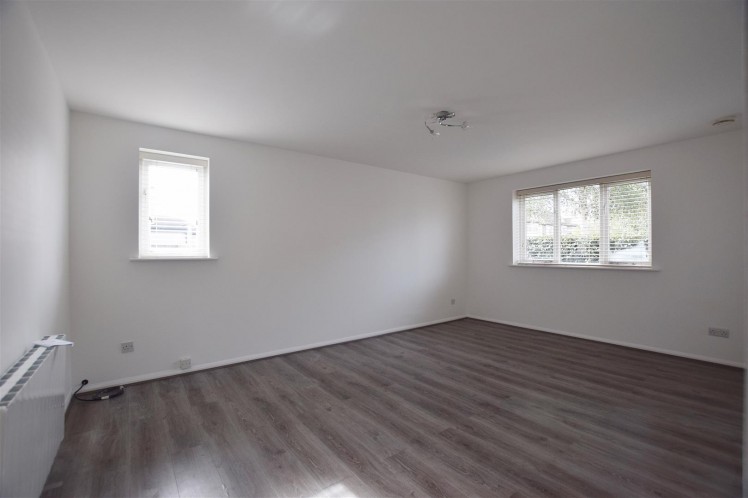 View Full Details for Draycott Close, Cricklewood, London